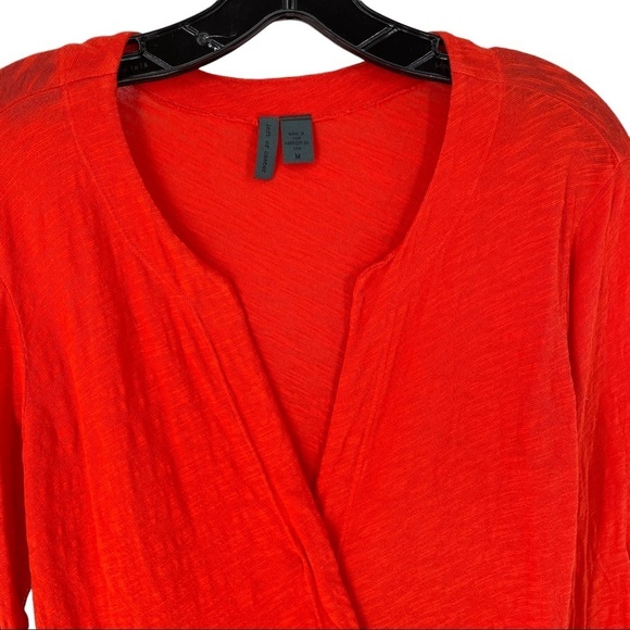 Anthropologie Left of Center Blood Orange Faux Wrap Slub Draped Hem Top - Sz M - Picture 5 of 16